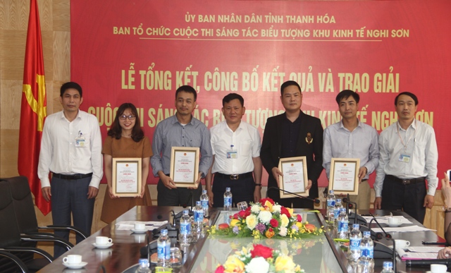 Trao giải cuộc thi “Sáng tác biểu tượng Khu Kinh tế Nghi Sơn”