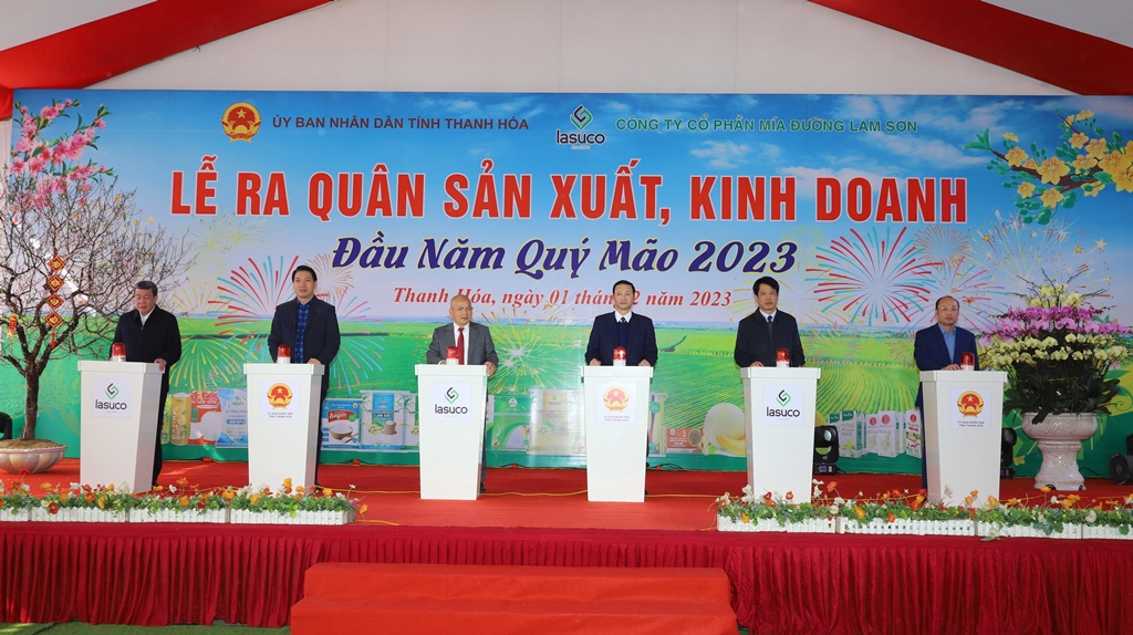 Chủ tịch UBND tỉnh dự Lễ ra quân sản xuất đầu năm tại Công ty CP Mía đường Lam Sơn