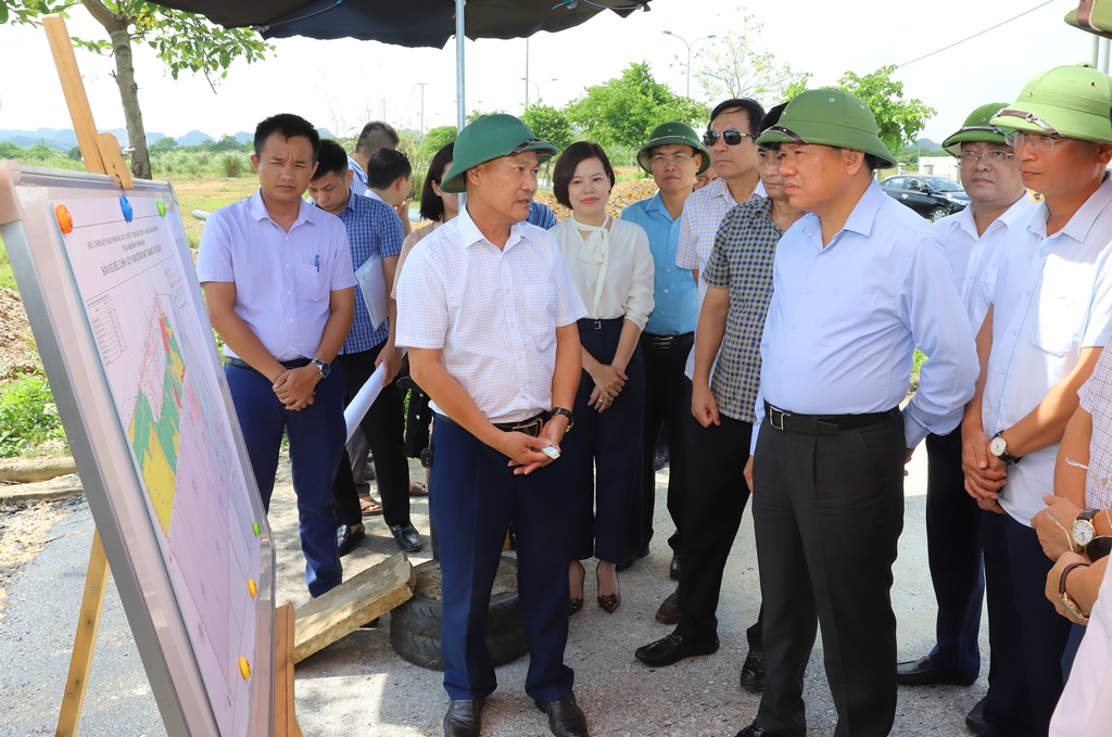 Tháo gỡ khó khăn vướng mắc trong triển khai thực hiện các dự án tại KCN Bỉm Sơn