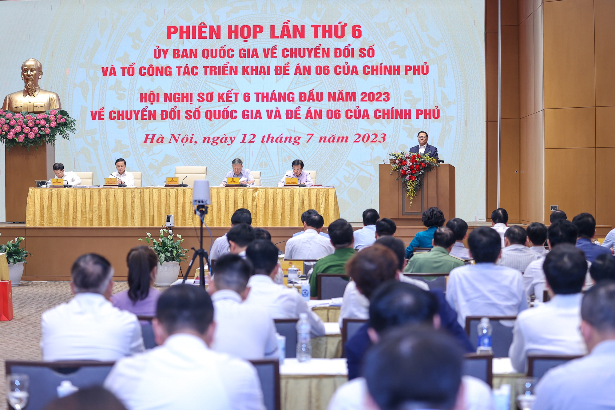 Hội nghị trực tuyến toàn quốc sơ kết 6 tháng đầu năm 2023 về chuyển đổi số quốc gia