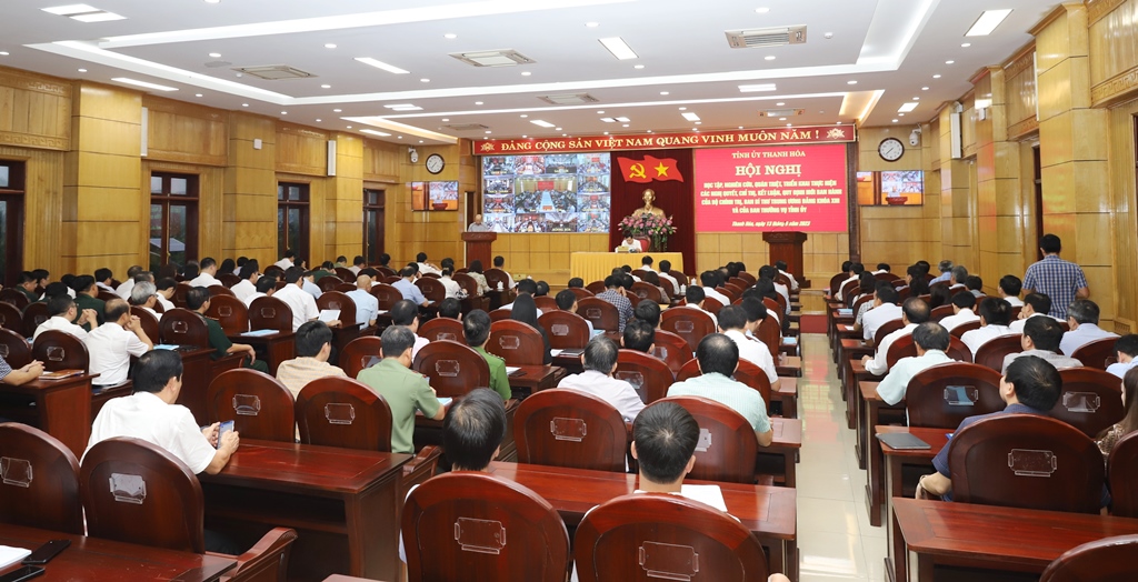 Học tập, nghiên cứu, quán triệt, triển khai thực hiện các nghị quyết, chỉ thị, kết luận của Bộ Chính trị, Ban Bí thư Trung ương Đảng (khóa XIII) và của Tỉnh