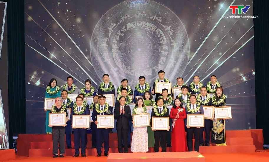 Tôn vinh doanh nghiệp, doanh nhân tiêu biểu tỉnh Thanh Hóa năm 2023