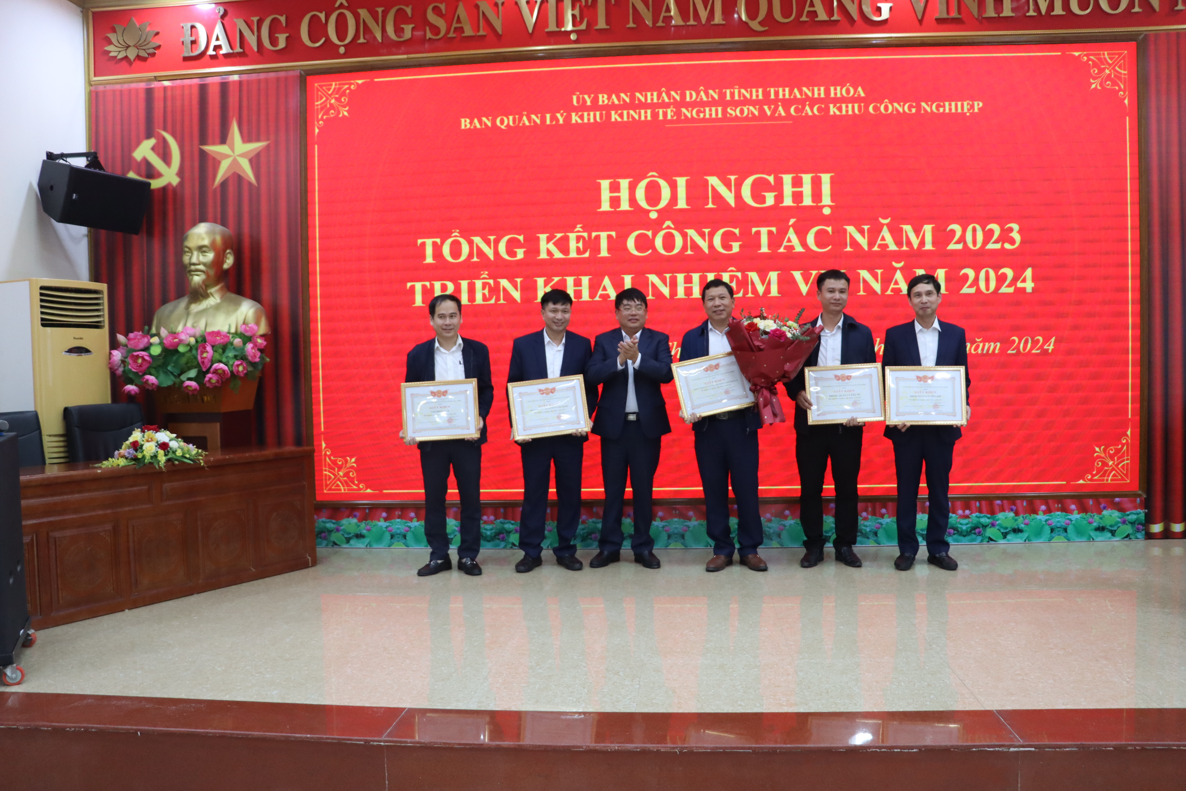 Hội nghị Tổng kết nhiệm vụ năm 2023, triển khai nhiệm vụ năm 2024.