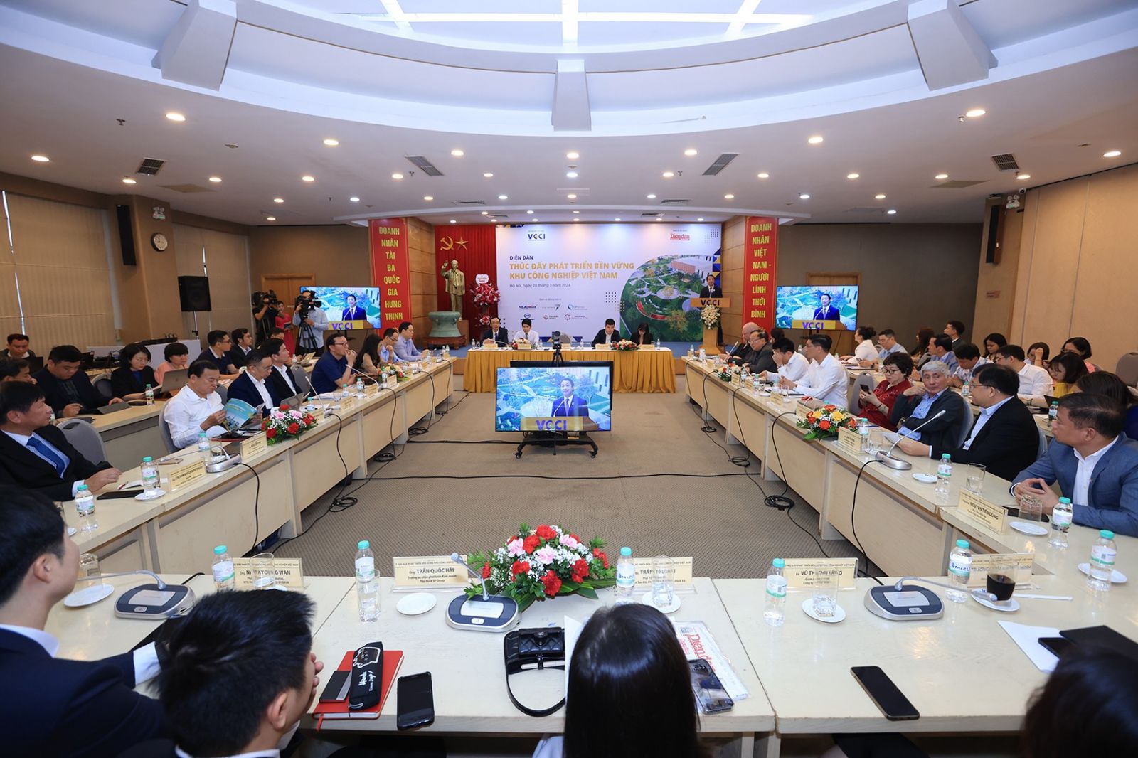 Thúc đẩy phát triển bền vững khu công nghiệp Việt Nam