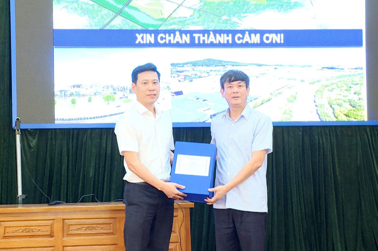Công bố đồ án Quy hoạch phân khu xây dựng tỷ lệ 1/2000 KCN Hà Long