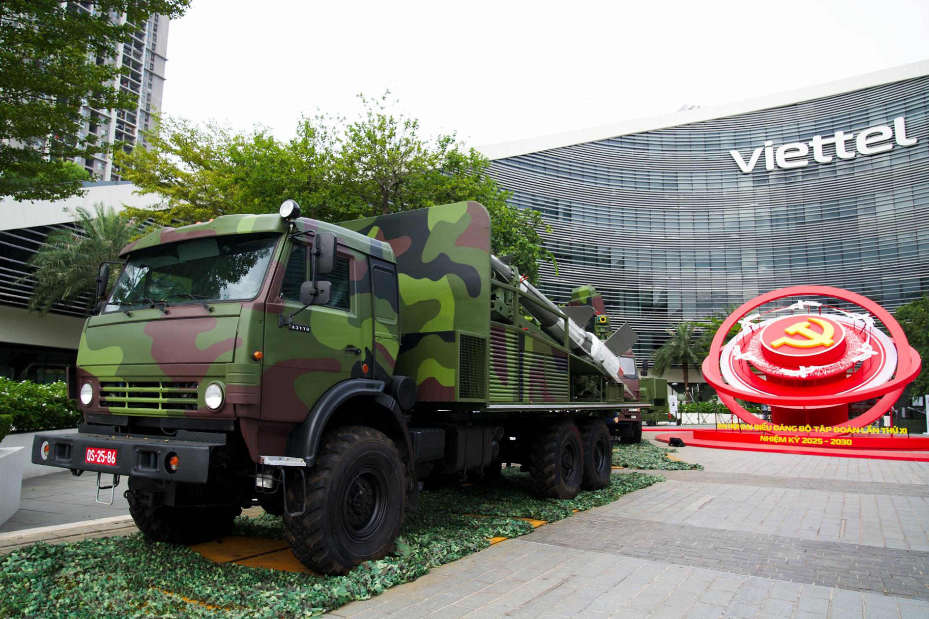 Viettel trình diễn loạt tổ hợp tên lửa, muốn đưa Việt Nam vào bản đồ xuất khẩu công nghệ cao