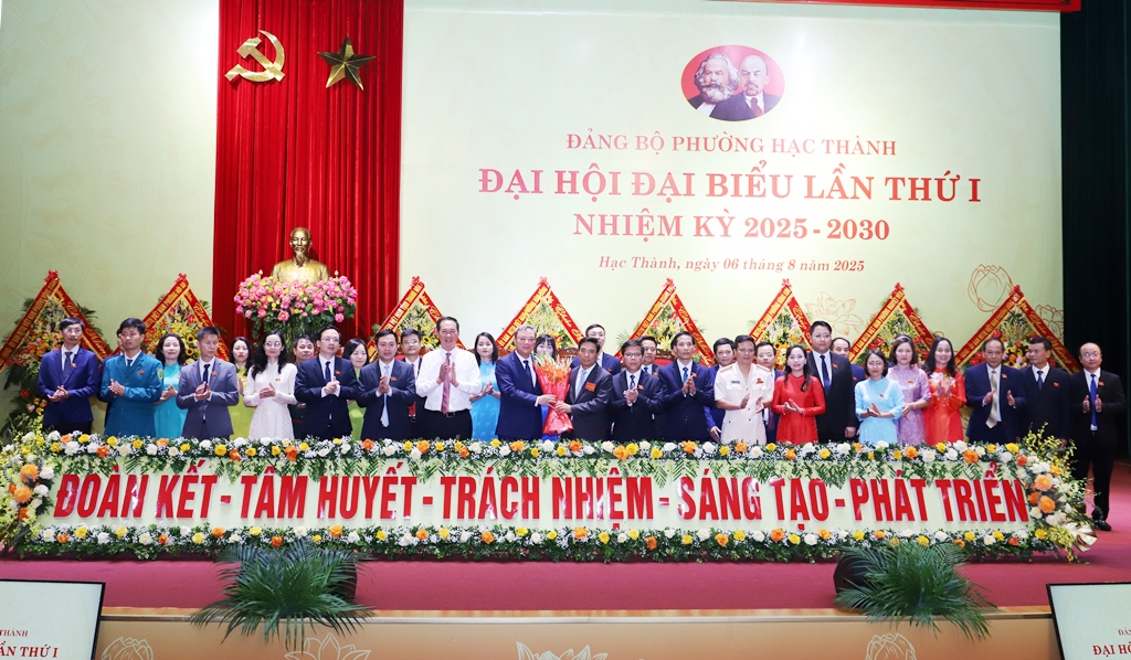 Đại hội đại biểu Đảng bộ phường Hạc Thành lần thứ I