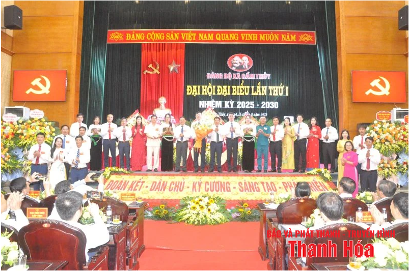 Xây dựng xã Cẩm Thủy phát triển toàn diện theo hướng đô thị, văn minh, hiện đại