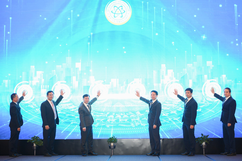 Công bố 5 sáng kiến trọng điểm, tạo nền tảng đột phá phát triển khoa học và công nghệ