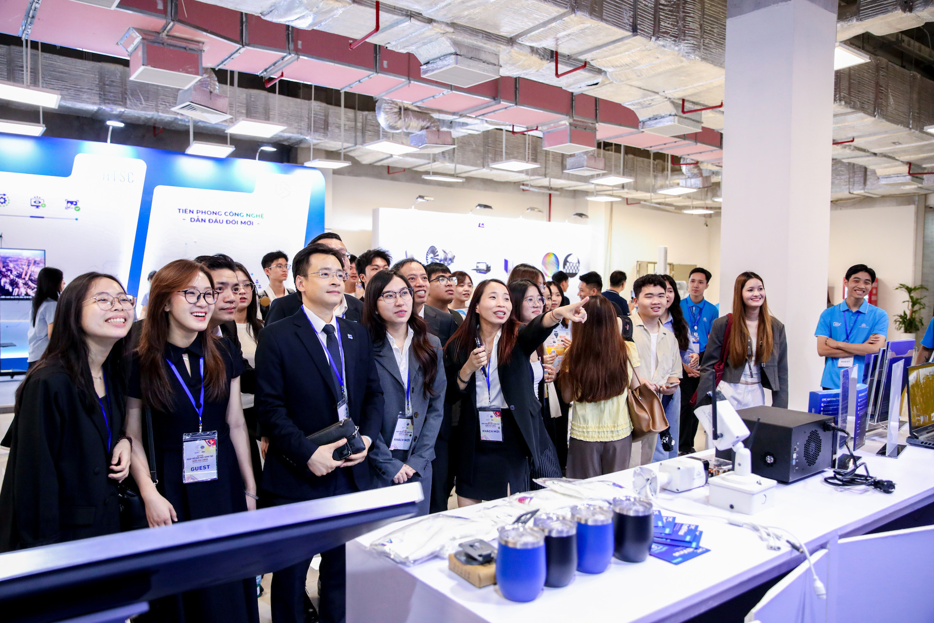 Dấu ấn đặc biệt của CMC tại Triển lãm Quốc tế Đổi mới sáng tạo Việt Nam 2025