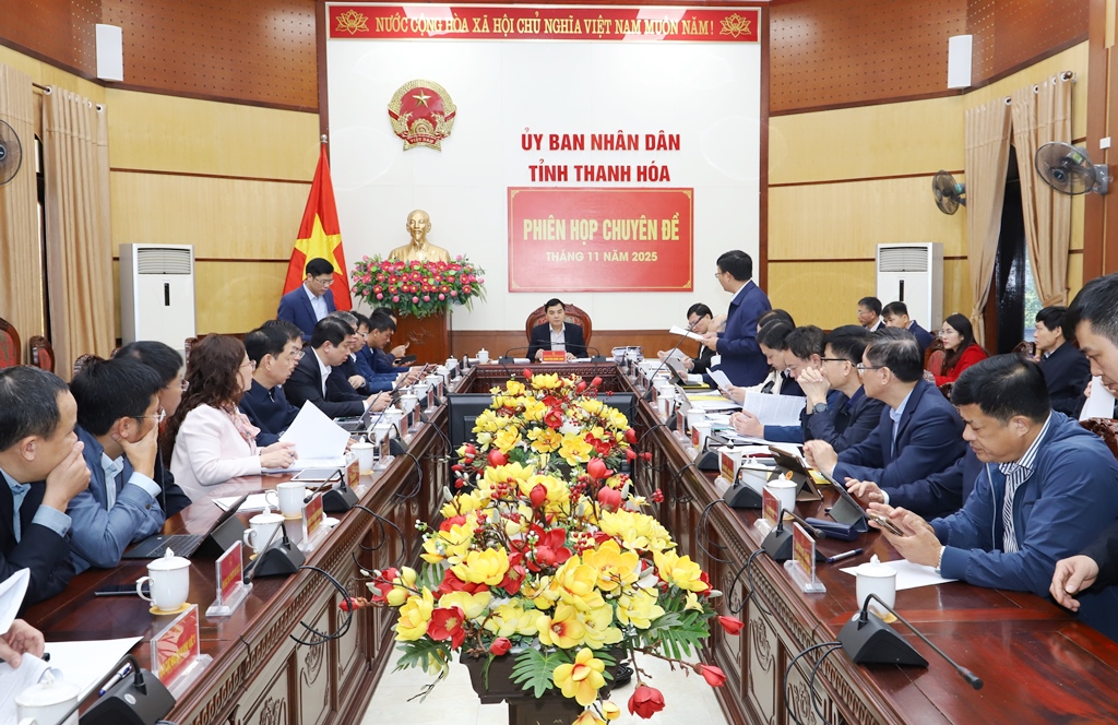 UBND tỉnh họp phiên chuyên đề bàn và cho ý kiến về một số nội dung quan trọng cho phát triển kinh tế - xã hội
