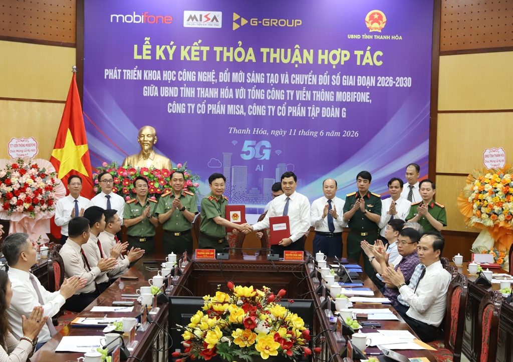 Ký kết Thỏa thuận hợp tác giữa UBND tỉnh Thanh Hóa với Tổng Công ty Viễn thông Mobifone, Công ty Cổ phần MISA, Công ty Cổ phần Tập đoàn G