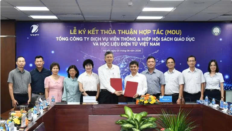 VNPT VinaPhone và VAEDR hợp tác phát triển hệ sinh thái học liệu số